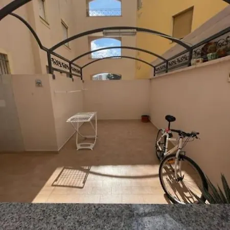 Civico 8bis Casa Vacanze אלגהרו